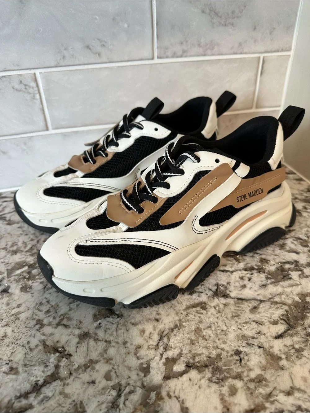 Steve Madden Women's Posession Platform Sneaker